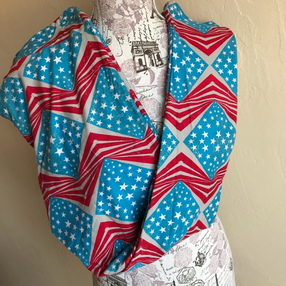 LuLaRoe Stars and Stripes Leggings